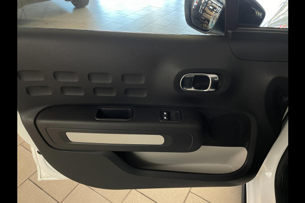 Citroën C3 1.2 PureTech Feel AIRCO CLIMA NAVI CRUISE CRUISE APPLE CARPLAY ELEK RAMEN CENT VERG VELGEN NIEUWSTAAT