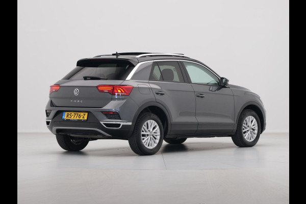 Volkswagen T-Roc 1.0 TSI 115pk Style Navigatie Panorama Led Acc
