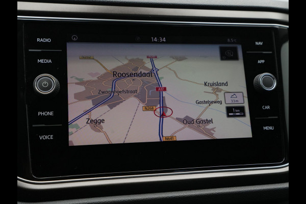 Volkswagen T-Roc 1.0 TSI 115pk Style Navigatie Panorama Led Acc
