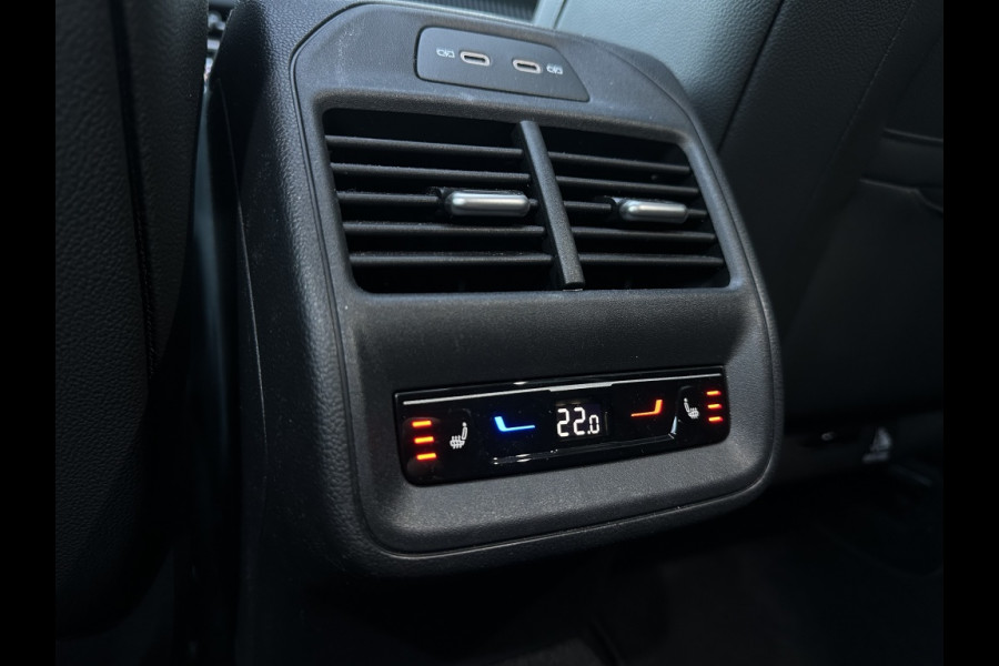 Škoda Superb Combi 1.5 eTSI Laurin & Klement FULL PANO NAVI VIRTUAL ACC ECC CAMERA