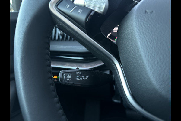 Škoda Superb Combi 1.5 eTSI Laurin & Klement FULL PANO NAVI VIRTUAL ACC ECC CAMERA
