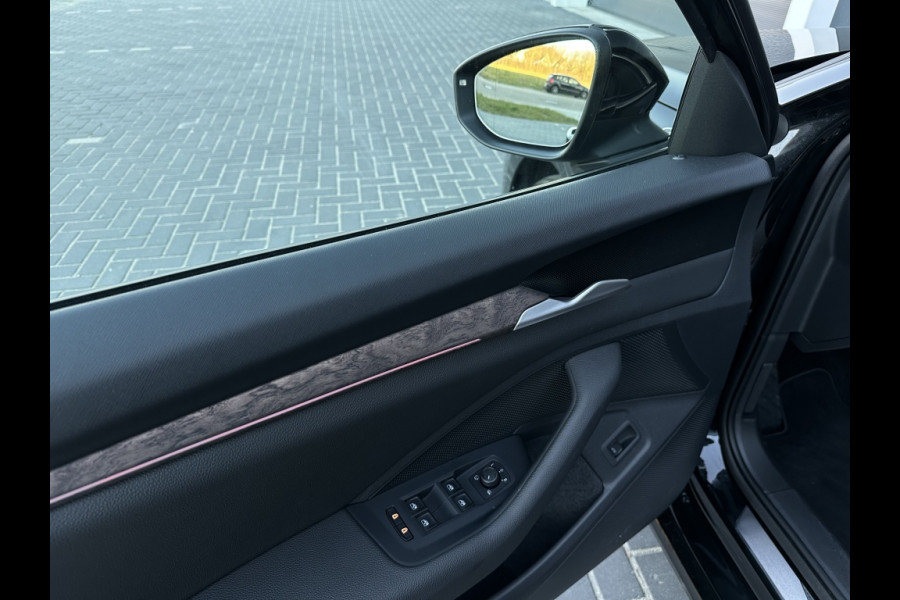 Škoda Superb Combi 1.5 eTSI Laurin & Klement FULL PANO NAVI VIRTUAL ACC ECC CAMERA