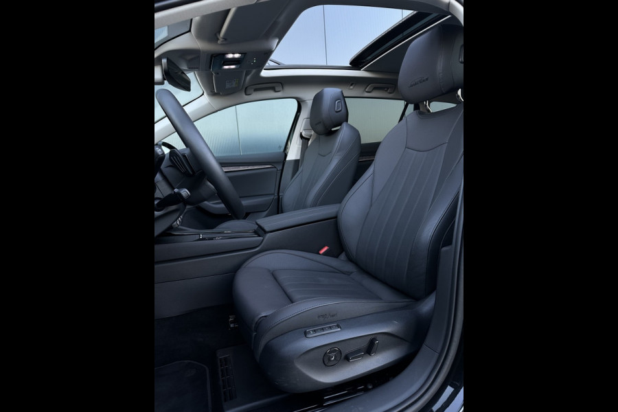 Škoda Superb Combi 1.5 eTSI Laurin & Klement FULL PANO NAVI VIRTUAL ACC ECC CAMERA
