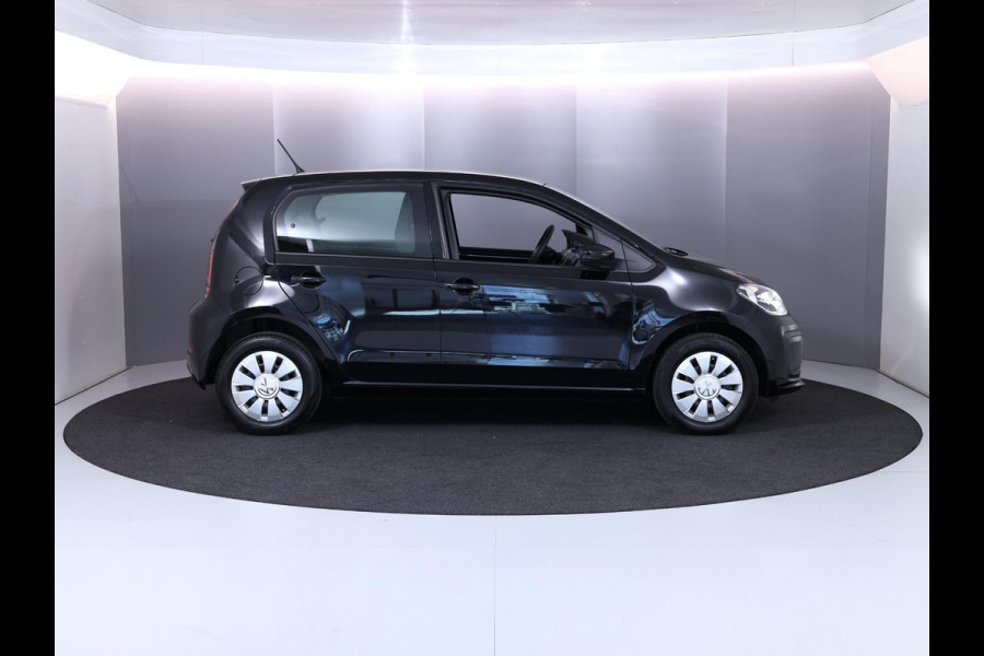 Volkswagen up! 1.0 65 pk | Verlengde garantie | Navigatie via App | Parkeersensoren achter | Achteruitrijcamera | Cruise control | Autom. airco |