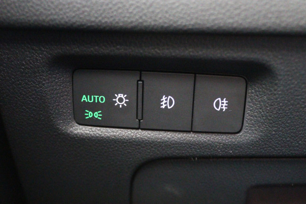 Škoda Octavia Combi 1.0 e-TSI DSG Sport Business Virtual Cockpit, Climate, Cruise, Apple Carplay, LED, DAB, Afn. Trekhaak, 18''