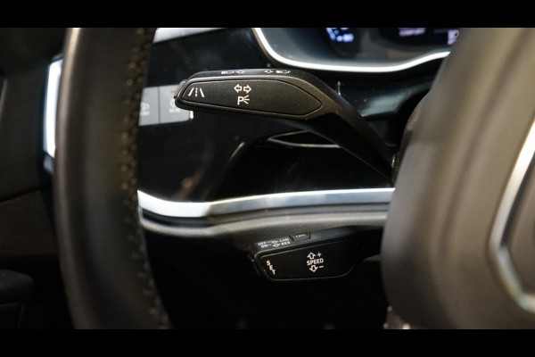 Audi Q3 40 TFSI Quattro 3x S-Line AUTOMAAT-AUDI SOUND-CAMERA-DAB-DRIVE SELECT-KEYLESS-MATRIX-PANORAMA-VIRTUEEL-TREKHAAK