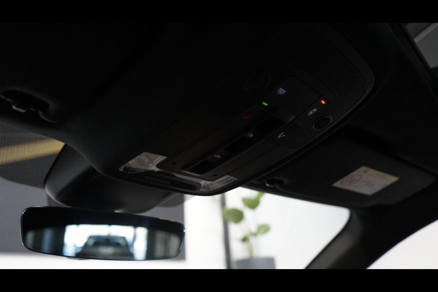 Audi Q3 40 TFSI Quattro 3x S-Line AUTOMAAT-AUDI SOUND-CAMERA-DAB-DRIVE SELECT-KEYLESS-MATRIX-PANORAMA-VIRTUEEL-TREKHAAK