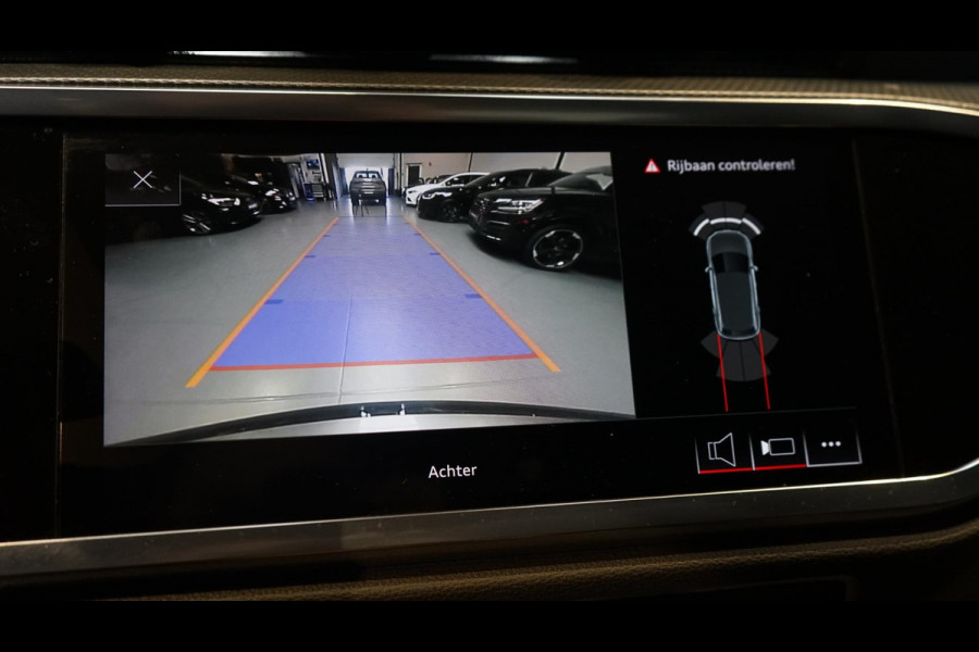 Audi Q3 40 TFSI Quattro 3x S-Line AUTOMAAT-AUDI SOUND-CAMERA-DAB-DRIVE SELECT-KEYLESS-MATRIX-PANORAMA-VIRTUEEL-TREKHAAK