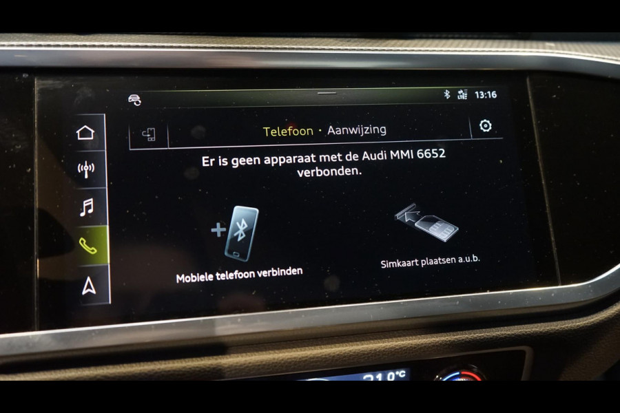 Audi Q3 40 TFSI Quattro 3x S-Line AUTOMAAT-AUDI SOUND-CAMERA-DAB-DRIVE SELECT-KEYLESS-MATRIX-PANORAMA-VIRTUEEL-TREKHAAK