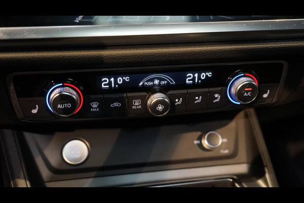 Audi Q3 40 TFSI Quattro 3x S-Line AUTOMAAT-AUDI SOUND-CAMERA-DAB-DRIVE SELECT-KEYLESS-MATRIX-PANORAMA-VIRTUEEL-TREKHAAK