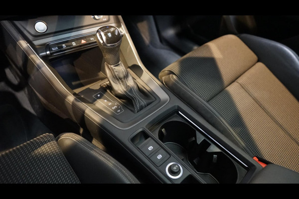 Audi Q3 40 TFSI Quattro 3x S-Line AUTOMAAT-AUDI SOUND-CAMERA-DAB-DRIVE SELECT-KEYLESS-MATRIX-PANORAMA-VIRTUEEL-TREKHAAK