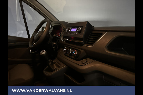 Renault Trafic 2.0 dCi 131pk L2H1 Euro6 Airco | LED | 2500kg Trekhaak | Cruisecontrol Bijrijdersbank