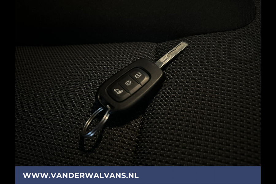 Renault Trafic 2.0 dCi 131pk L2H1 Euro6 Airco | LED | 2500kg Trekhaak | Cruisecontrol Bijrijdersbank