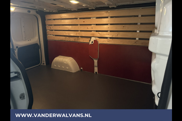 Renault Trafic 2.0 dCi 131pk L2H1 Euro6 Airco | LED | 2500kg Trekhaak | Cruisecontrol Bijrijdersbank