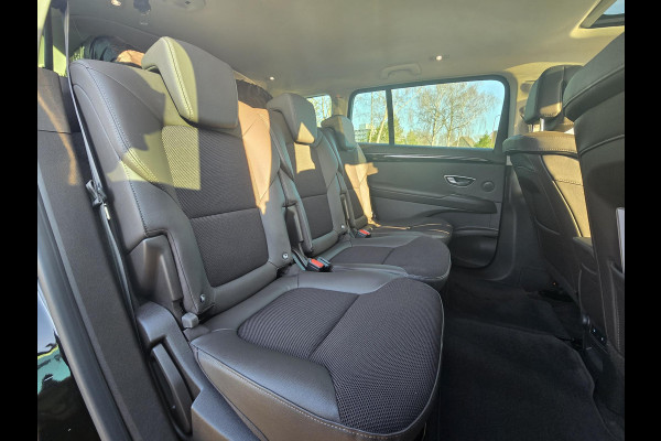 Renault Espace 1.8 TCe Intens 7p. 224pk Automaat | Trekhaak | Adaptieve Cruise | Achteruitrijcamera | Elektrische Achterklep | Head up Display