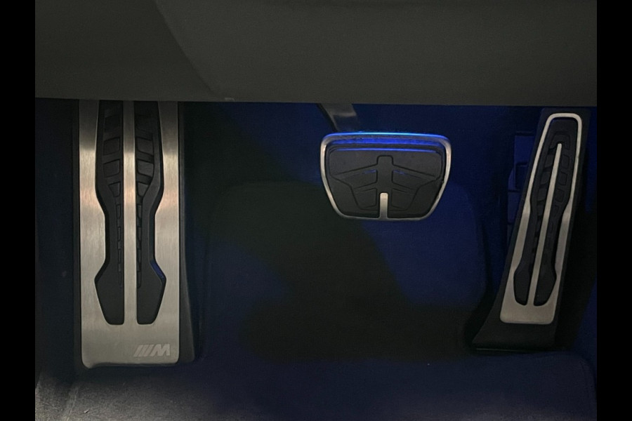 BMW 4 Serie Cabrio M440I laser/acc/head-up/dravitgrau/harmankardon/trekhaak