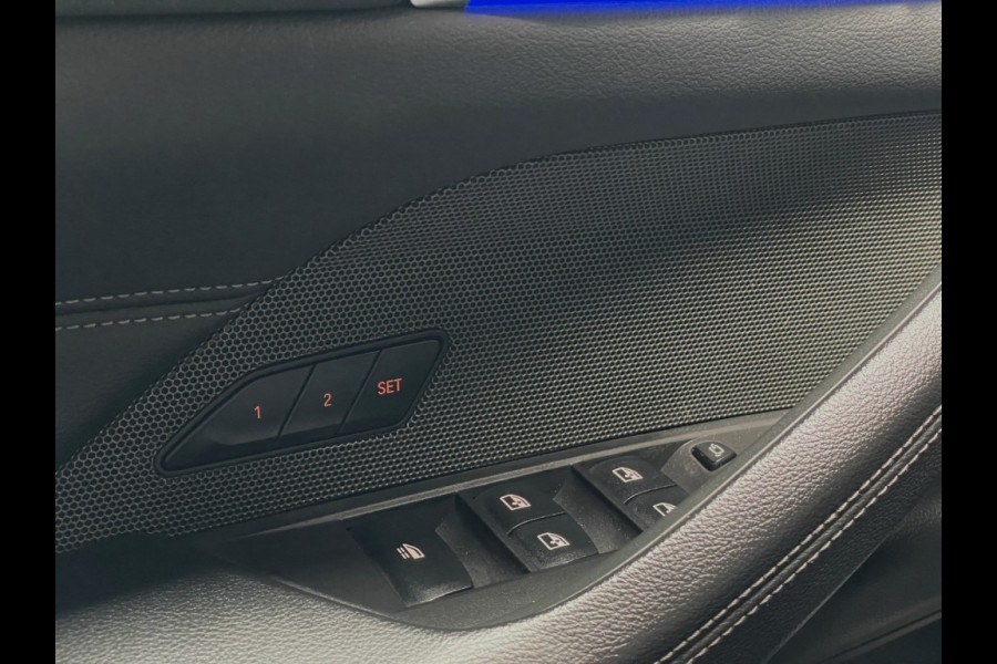 BMW 4 Serie Cabrio M440I laser/acc/head-up/dravitgrau/harmankardon/trekhaak