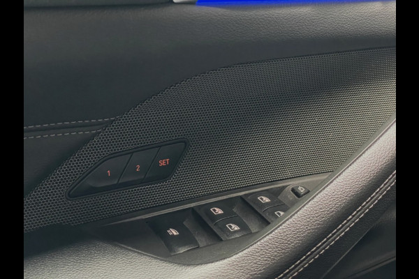 BMW 4 Serie Cabrio M440I laser/acc/head-up/dravitgrau/harmankardon/trekhaak