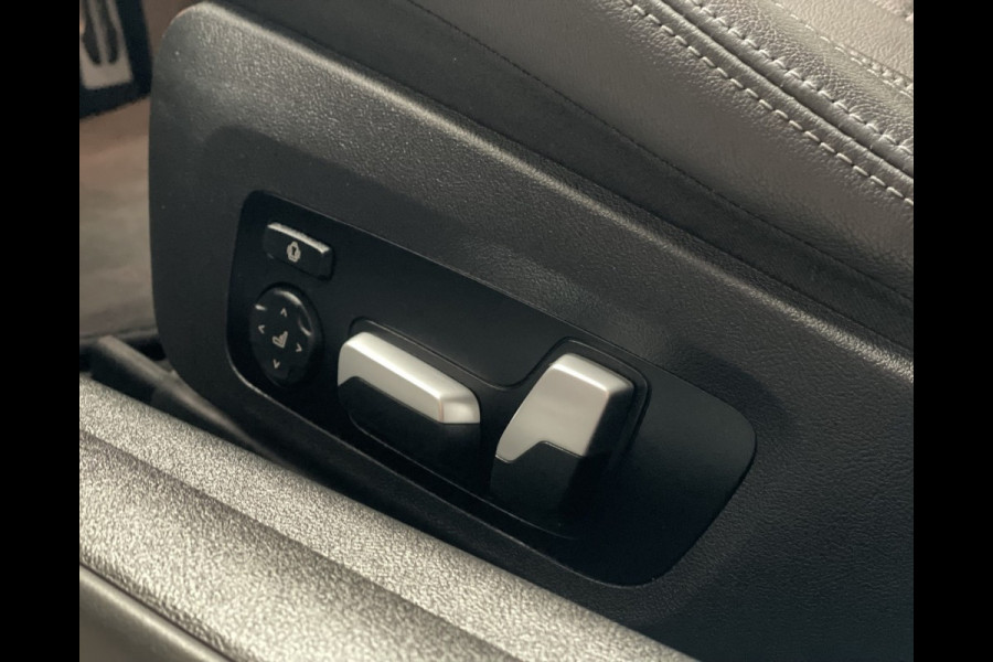 BMW 4 Serie Cabrio M440I laser/acc/head-up/dravitgrau/harmankardon/trekhaak