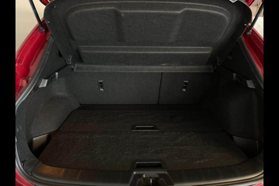 Nissan QASHQAI 1.3 DIG-T Tekna + AIRCO NAVI CRUISE BLUETOOTH MULTI STUUR VELGEN PRIVACYGLAS ZEER NETTE AUTO