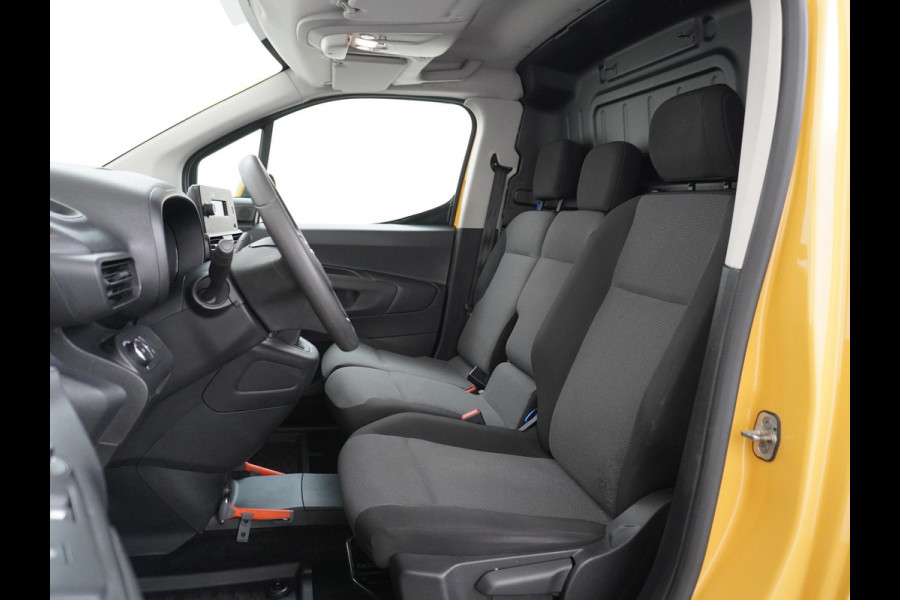 Opel Combo 1.5D L1H1 Edition 10x Op voorraad! 3-Pers. Airco Cruise-Contr. Bluetooth Elektr.ramen Elektr.spiegels+Verwarmd Centr.Vergr+ab. Schuifdeur Betonplex vloer Lat om Lat betimmering Origin. NLse auto, van binnen en buiten een Keurige Combo!