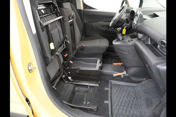 Opel Combo 1.5D L1H1 Edition 10x Op voorraad! 3-Pers. Airco Cruise-Contr. Bluetooth Elektr.ramen Elektr.spiegels+Verwarmd Centr.Vergr+ab. Schuifdeur Betonplex vloer Lat om Lat betimmering Origin. NLse auto, van binnen en buiten een Keurige Combo!
