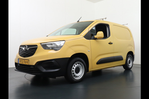 Opel Combo 1.5D L1H1 Edition 10x Op voorraad! 3-Pers. Airco Cruise-Contr. Bluetooth Elektr.ramen Elektr.spiegels+Verwarmd Centr.Vergr+ab. Schuifdeur Betonplex vloer Lat om Lat betimmering Origin. NLse auto, van binnen en buiten een Keurige Combo!