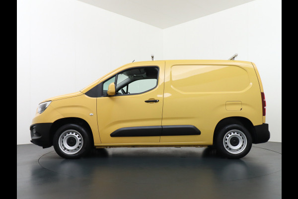 Opel Combo 1.5D L1H1 Edition 10x Op voorraad! 3-Pers. Airco Cruise-Contr. Bluetooth Elektr.ramen Elektr.spiegels+Verwarmd Centr.Vergr+ab. Schuifdeur Betonplex vloer Lat om Lat betimmering Origin. NLse auto, van binnen en buiten een Keurige Combo!