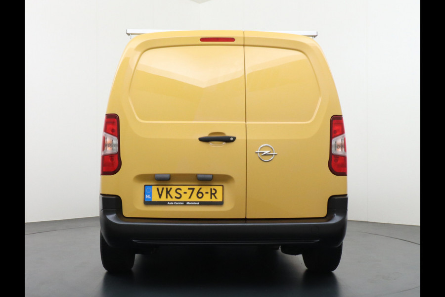 Opel Combo 1.5D L1H1 Edition 10x Op voorraad! 3-Pers. Airco Cruise-Contr. Bluetooth Elektr.ramen Elektr.spiegels+Verwarmd Centr.Vergr+ab. Schuifdeur Betonplex vloer Lat om Lat betimmering Origin. NLse auto, van binnen en buiten een Keurige Combo!