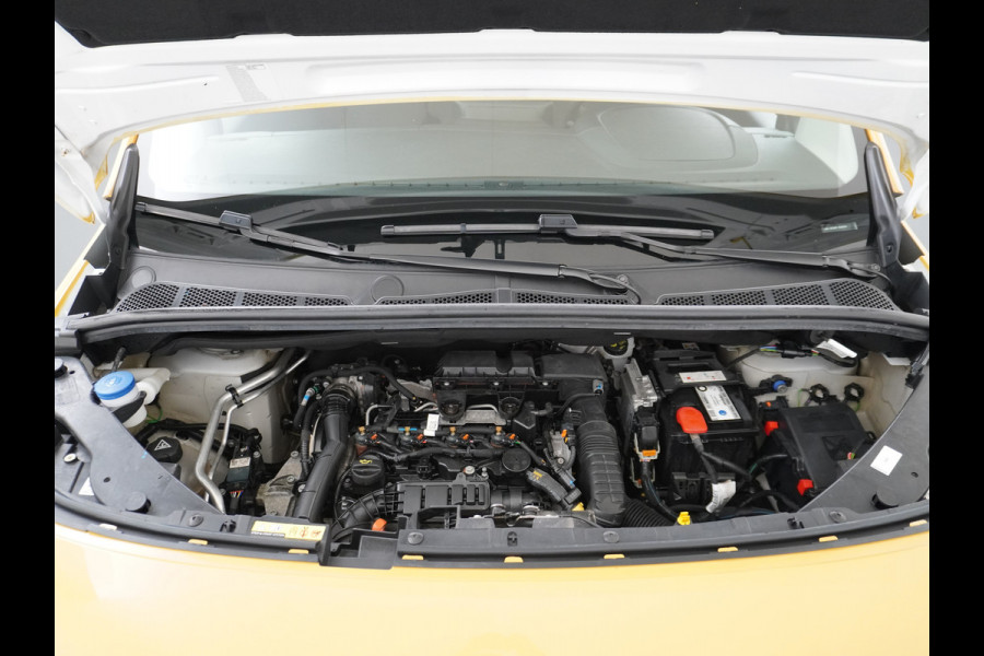 Opel Combo 1.5D L1H1 Edition 10x Op voorraad! 3-Pers. Airco Cruise-Contr. Bluetooth Elektr.ramen Elektr.spiegels+Verwarmd Centr.Vergr+ab. Schuifdeur Betonplex vloer Lat om Lat betimmering Origin. NLse auto, van binnen en buiten een Keurige Combo!