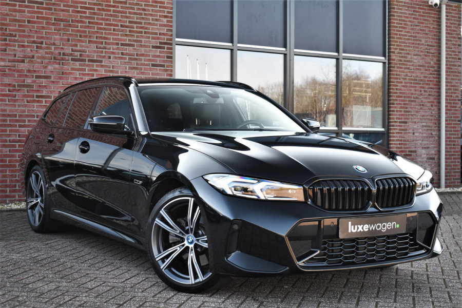 BMW 3 Serie Touring 330e M-Sport el-trekh el-zetels HUD 19inch camera HiFi