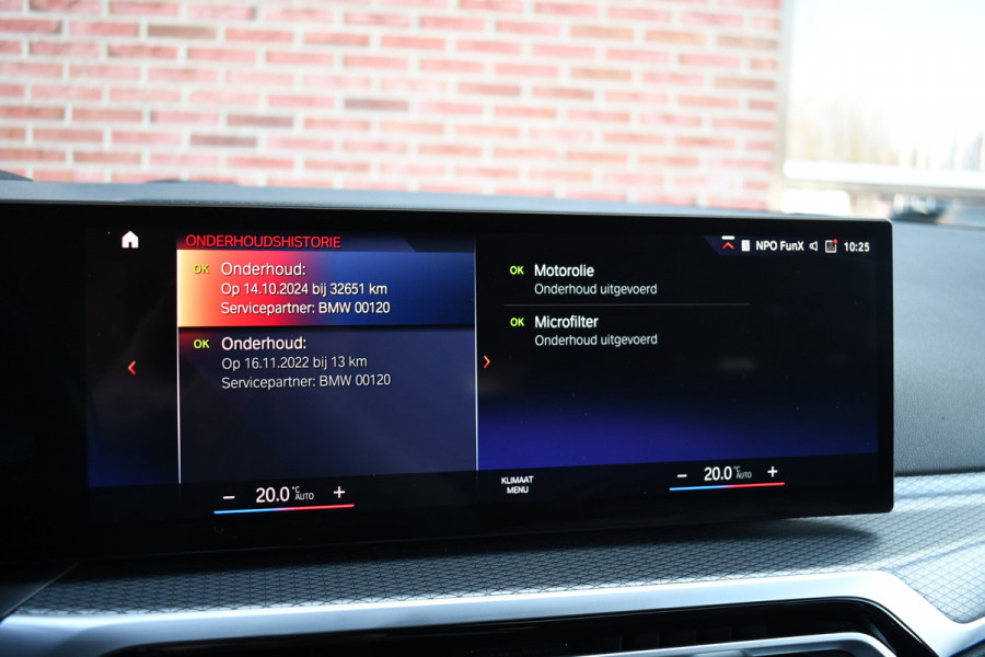 BMW 3 Serie Touring 330e M-Sport el-trekh el-zetels HUD 19inch camera HiFi
