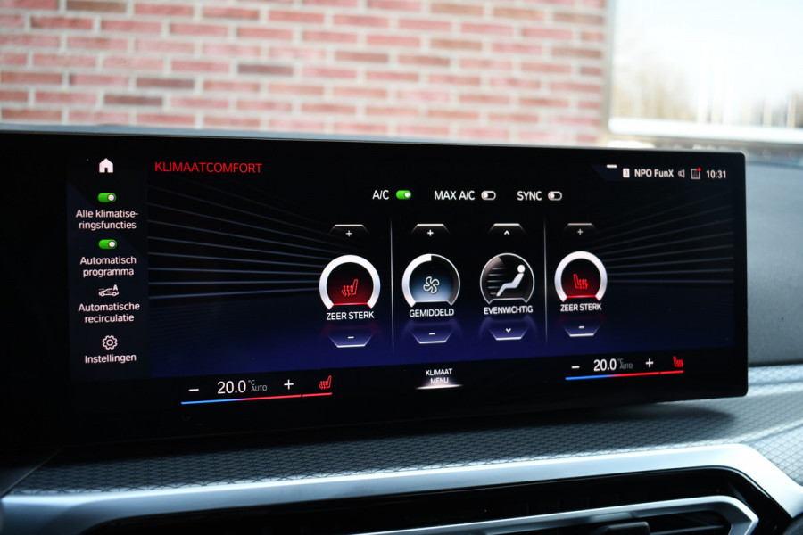 BMW 3 Serie Touring 330e M-Sport el-trekh el-zetels HUD 19inch camera HiFi