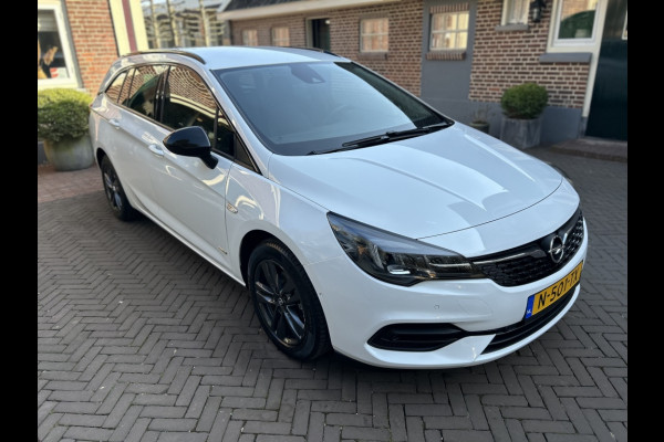 Opel Astra Sports Tourer 1.2 110pk Design & Tech Navi, Camera, Carplay, LMV, PDC