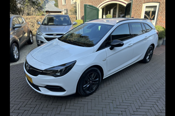 Opel Astra Sports Tourer 1.2 110pk Design & Tech Navi, Camera, Carplay, LMV, PDC