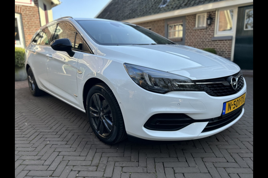 Opel Astra Sports Tourer 1.2 110pk Design & Tech Navi, Camera, Carplay, LMV, PDC