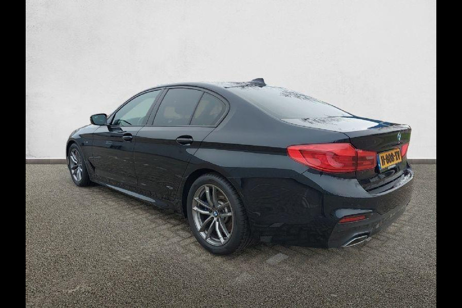 BMW 5 Serie 530i High Executive Edition M-Sport pakket virtueel, navigatie, sportstoelen