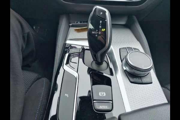 BMW 5 Serie 530i High Executive Edition M-Sport pakket virtueel, navigatie, sportstoelen