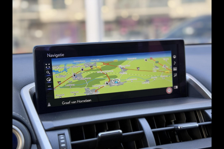 Lexus NX 300h Luxury Line | Trekhaak, Leer, Stoel + Stuurverwarming, Dodehoekherkenning, Elektrische achterklep, 18 inch