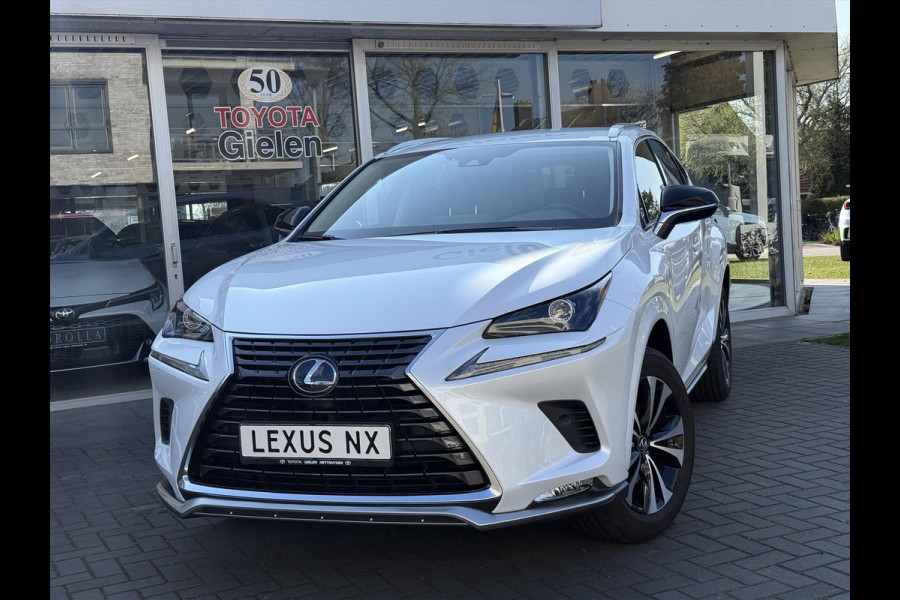 Lexus NX 300h Luxury Line | Trekhaak, Leer, Stoel + Stuurverwarming, Dodehoekherkenning, Elektrische achterklep, 18 inch