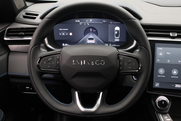 Lynk & Co 01 1.5 261PK Plug-in Hybrid *Fabrieksgarantie* 360* camera Pano/dak Apple/Carplay Adaptive/Cruise Zwart hemel