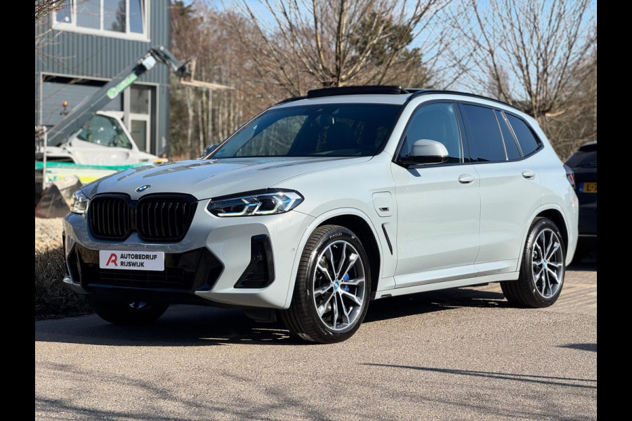 BMW X3 XDrive30e M Sport Pano/360/HUD