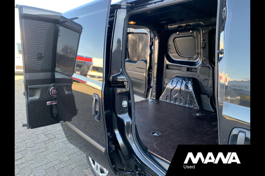 Fiat Dobló Cargo 1.3 MJ L1H1 Actual Airco Trekhaak Bluetooth 12V Betonplex USB Zwart AUX ASR