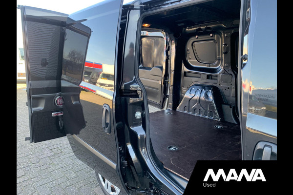 Fiat Dobló Cargo 1.3 MJ L1H1 Actual Airco Trekhaak Bluetooth 12V Betonplex USB Zwart AUX ASR