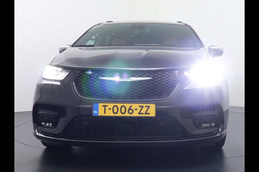 Chrysler Pacifica 3.6 V6 Hybrid 7 PERSOONS | ZEER LUXE UITGERUST | PANO | 360 CAMERA | LEDER+ STOELVENTILATIE+STOELVERWARMING
