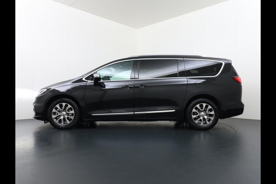 Chrysler Pacifica 3.6 V6 Hybrid 7 PERSOONS | ZEER LUXE UITGERUST | PANO | 360 CAMERA | LEDER+ STOELVENTILATIE+STOELVERWARMING