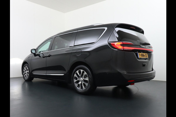 Chrysler Pacifica 3.6 V6 Hybrid 7 PERSOONS | ZEER LUXE UITGERUST | PANO | 360 CAMERA | LEDER+ STOELVENTILATIE+STOELVERWARMING