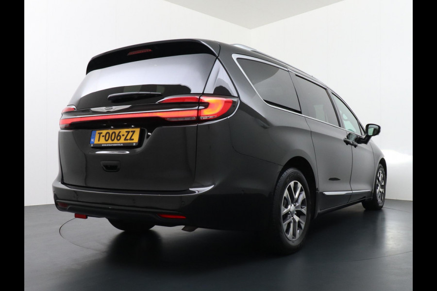 Chrysler Pacifica 3.6 V6 Hybrid 7 PERSOONS | ZEER LUXE UITGERUST | PANO | 360 CAMERA | LEDER+ STOELVENTILATIE+STOELVERWARMING