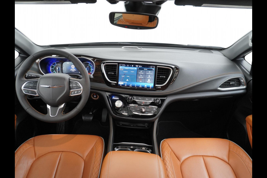 Chrysler Pacifica 3.6 V6 Hybrid 7 PERSOONS | ZEER LUXE UITGERUST | PANO | 360 CAMERA | LEDER+ STOELVENTILATIE+STOELVERWARMING