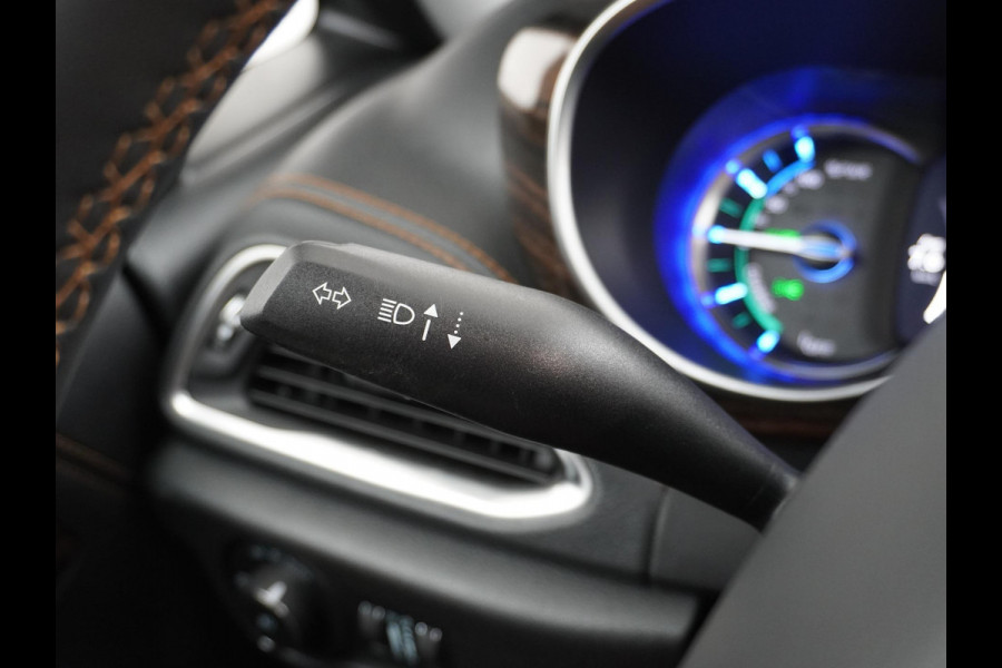 Chrysler Pacifica 3.6 V6 Hybrid 7 PERSOONS | ZEER LUXE UITGERUST | PANO | 360 CAMERA | LEDER+ STOELVENTILATIE+STOELVERWARMING
